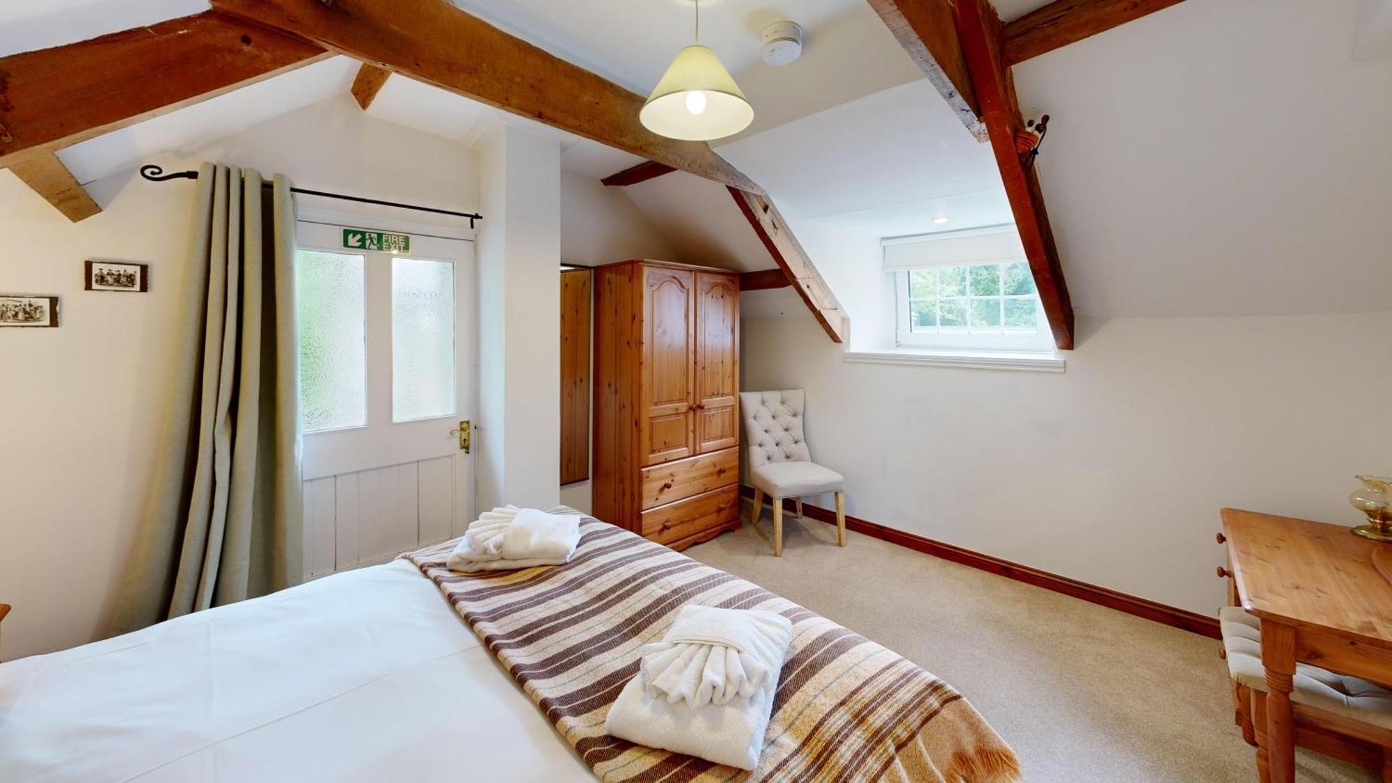 Swansea Valley Holiday Cottages Cilybebyll Esterno foto