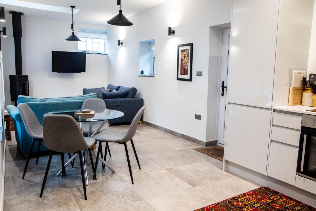 Swansea Valley Holiday Cottages Cilybebyll Esterno foto